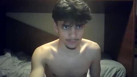 Snapshot of migueltomas34 chatting on June 10, 2026, 1:17 am migueltomas34 online show from June 10, 2026, 1:17 am