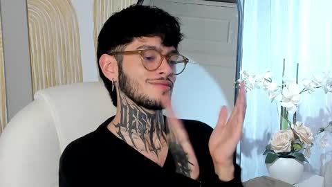 MIHAIL LEROY finally independent model online show from February 27, 2025, 11:15 pm