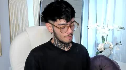 MIHAIL LEROY finally independent model online show from March 6, 2025, 2:51 am