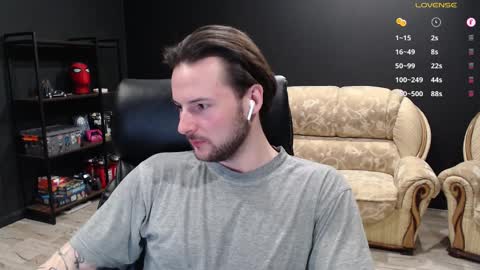 Misha Winchester online show from March 4, 2025, 3:59 pm