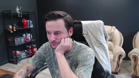 Misha Winchester online show from October 6, 2025, 9:18 am