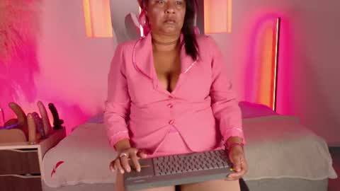 Snapshot of miia_blace chatting on July 21, 2026, 4:15 am miia_blace online show from July 21, 2026, 4:15 am