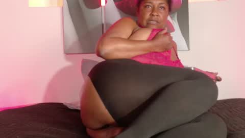 Snapshot of miia_blace chatting on July 28, 2026, 11:17 am miia_blace online show from July 28, 2026, 11:17 am