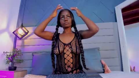 Snapshot of miia_ferrari chatting on July 14, 2026, 1:50 pm miia_ferrari online show from July 14, 2026, 1:50 pm