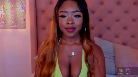 Snapshot of miia_schwarz chatting on September 24, 2025, 1:03 pm Miia Schwarz online show from September 24, 2025, 1:03 pm
