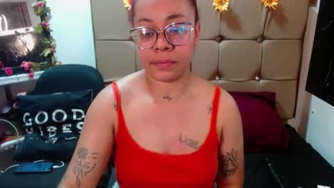 miia online show from October 3, 2025, 6:16 pm