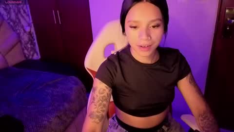 miiaboss online show from April 20, 2026, 6:53 pm