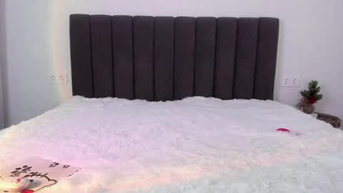 Mika online show from February 15, 2025, 11:03 pm