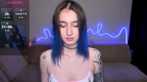 Mika online show from November 24, 2025, 12:38 pm