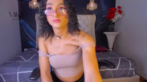 mika_velvet online show from February 18, 2026, 10:39 pm