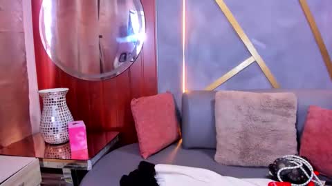 Mikaela Lust online show from April 7, 2026, 2:39 pm