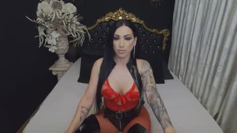 Mikaela online show from February 13, 2026, 4:08 am
