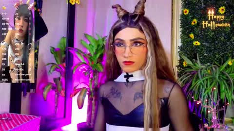 Snapshot of mikaelarangel chatting on October 10, 2025, 3:05 am mikaelarangel online show from October 10, 2025, 3:05 am