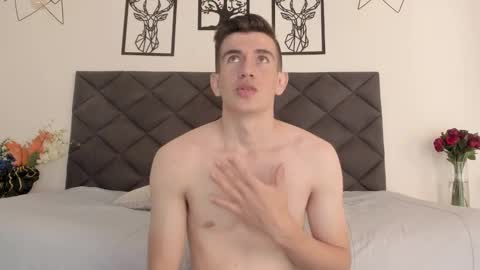 mikael online show from January 28, 2025, 4:29 am