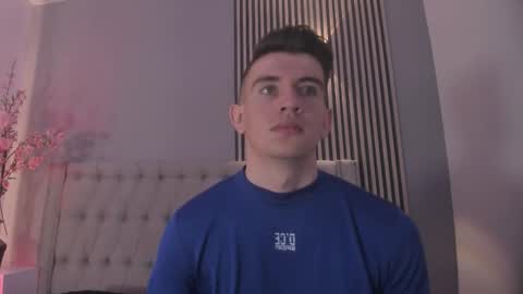 mikael online show from October 10, 2025, 10:20 pm