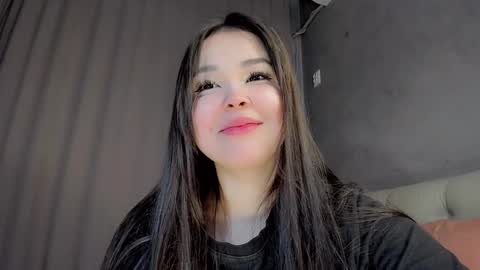 mikasssu online show from December 22, 2024, 12:38 pm