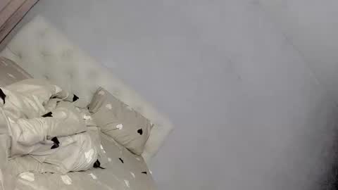 mikasssu online show from February 4, 2025, 2:32 pm