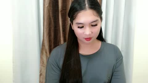 Kyla online show from November 20, 2025, 6:40 pm