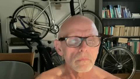 Snapshot of mike4playhot chatting on June 8, 2026, 4:07 pm mike4playhot online show from June 8, 2026, 4:07 pm