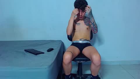 Mike IMDEPENDIENT MODEL online show from February 9, 2026, 2:21 pm