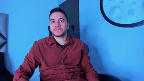 Snapshot of mike_256 chatting on November 20, 2025, 12:05 pm Mike online show from November 20, 2025, 12:05 pm