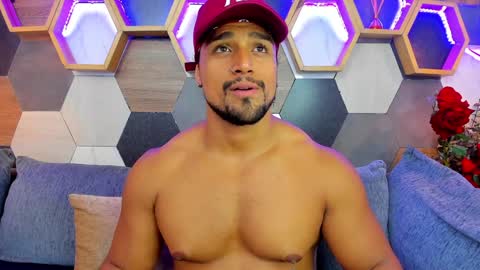   online show from February 6, 2025, 3:41 pm