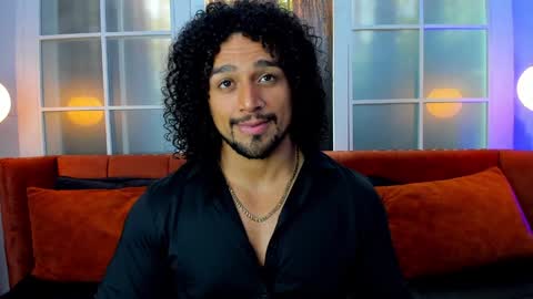   online show from February 8, 2025, 1:54 pm