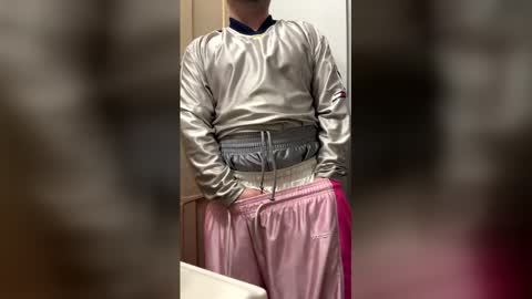 mikeballshorts online show from May 2, 2026, 7:24 am
