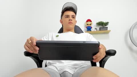 Mike Cooper online show from September 24, 2025, 1:53 am