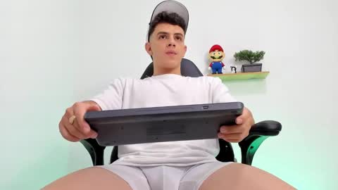 Mike Cooper online show from October 12, 2025, 11:26 pm