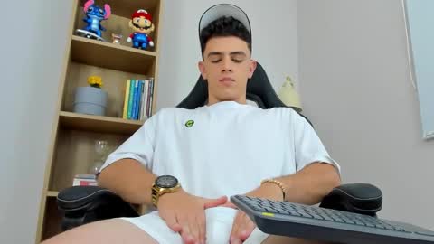 Mike Cooper online show from March 22, 2026, 1:53 am