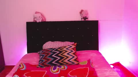 ZARA BLARE online show from October 9, 2025, 2:53 am