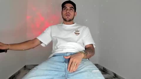 Snapshot of mikee_scooth chatting on February 27, 2026, 6:30 pm mikee_scooth online show from February 27, 2026, 6:30 pm