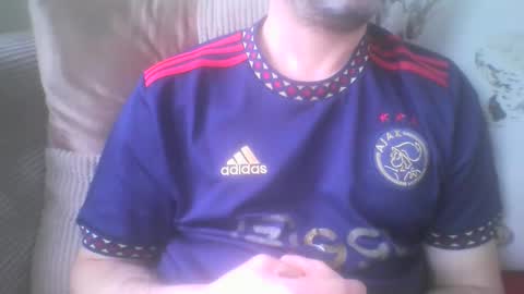 mikehockishuge9 online show from January 5, 2025, 1:47 pm