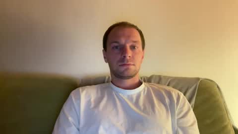 mikemalin8 online show from November 14, 2025, 9:35 pm