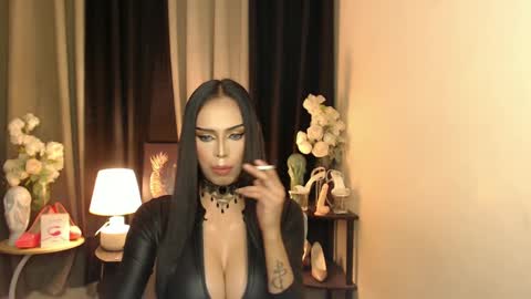Mistress MikeyAlawi online show from February 6, 2025, 11:54 am