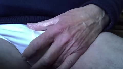 mikeybed online show from January 8, 2025, 2:46 pm