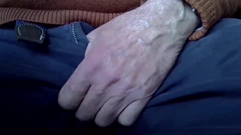 mikeybed online show from February 10, 2025, 3:21 pm