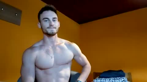 Snapshot of mikeygooner chatting on August 10, 2026, 5:22 am Mikeygooner online show from August 10, 2026, 5:22 am