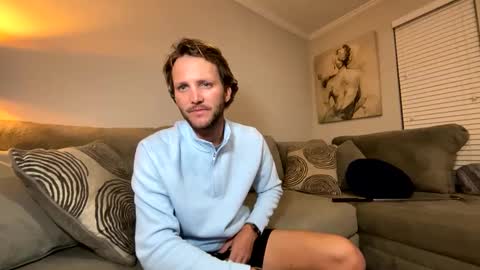 Snapshot of mikeywhite123 chatting on December 2, 2024, 2:42 am mikeywhite123 online show from December 2, 2024, 2:42 am