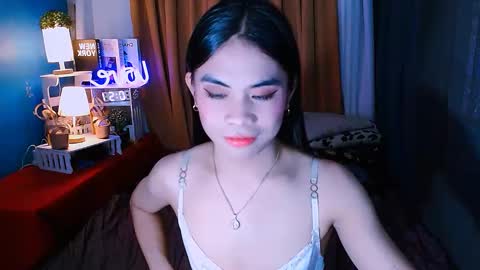 Mikhayla and Zeus online show from January 10, 2025, 5:05 am