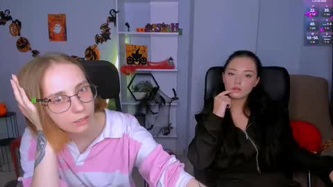 Miki online show from October 30, 2025, 4:30 pm