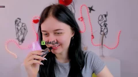 Snapshot of miki_ti chatting on February 17, 2026, 5:59 am miki_ti online show from February 17, 2026, 5:59 am