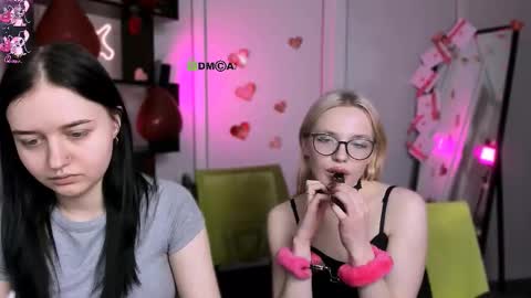 Snapshot of miki_ti chatting on February 18, 2026, 4:25 pm miki_ti online show from February 18, 2026, 4:25 pm