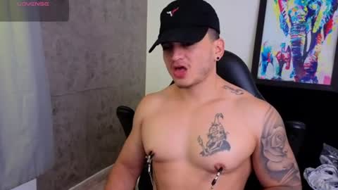 Snapshot of mikke_love chatting on June 24, 2026, 2:49 pm MIKKE online show from June 24, 2026, 2:49 pm
