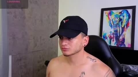 Snapshot of mikke_love chatting on July 9, 2026, 2:21 pm MIKKE online show from July 9, 2026, 2:21 pm