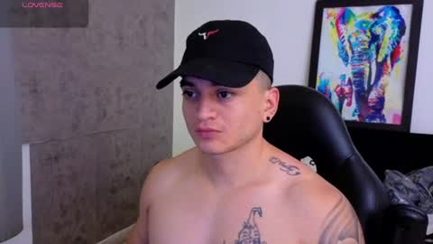 Snapshot of mikke_love chatting on July 29, 2026, 3:43 pm MIKKE online show from July 29, 2026, 3:43 pm