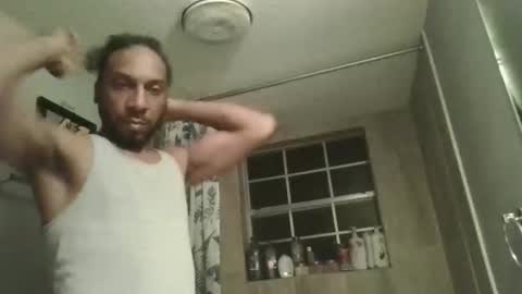 Snapshot of mikkilonglegs11 chatting on October 29, 2025, 9:33 am mikkilonglegs11 online show from October 29, 2025, 9:33 am