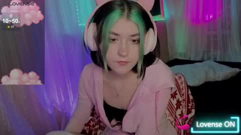 Miko online show from December 20, 2025, 12:29 am