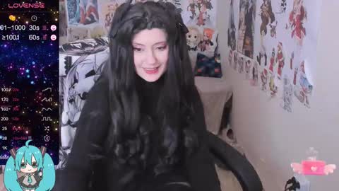 Snapshot of miku_bunny chatting on February 23, 2025, 6:39 am Miku online show from February 23, 2025, 6:39 am